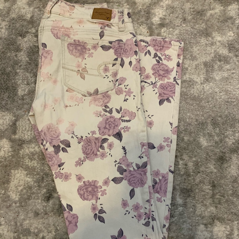 Floral American Eagle Jeans